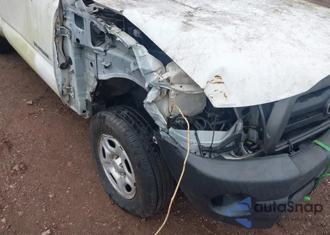 2008 Toyota Tacoma из США, поврежденный, VIN 5TENX22N68Z560817